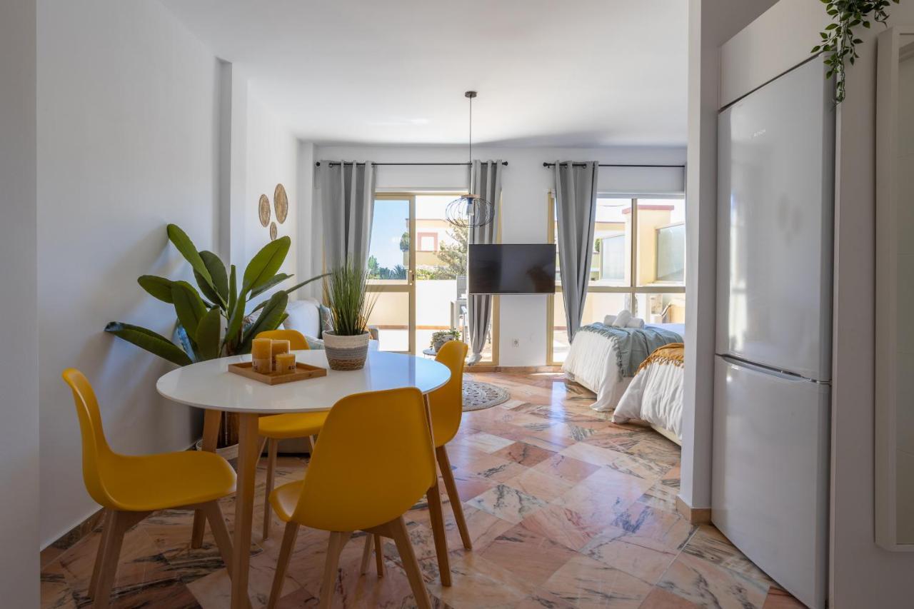 Oleholidays 225 Romana Playa Junto Al Mar マルベーリャ エクステリア 写真